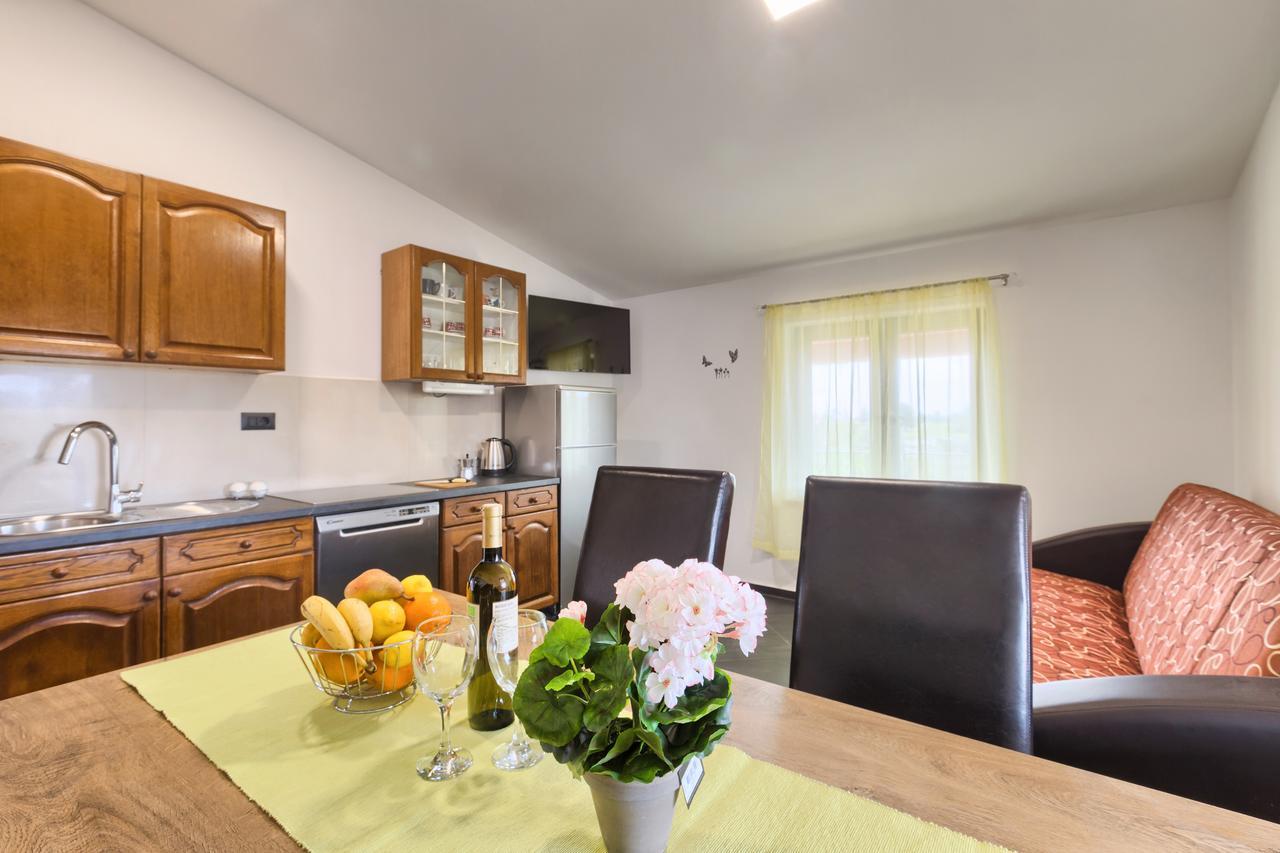 Apartments Ines Πούλα Εξωτερικό φωτογραφία